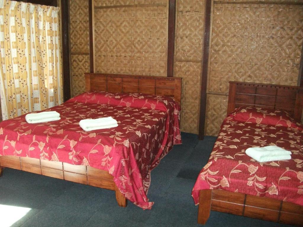 Nusa Holiday Village Jerantut Zimmer foto